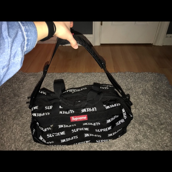 Supreme | Bags | Authentic Supreme 3m Reflective Repeat Duffle Supreme | Bags | Authentic Supreme 3m Reflective Repeat Duffle